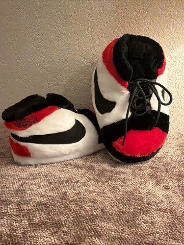 Air jordan peluche - air,