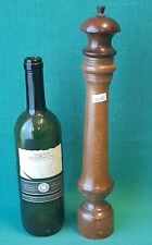 VECCHIO ENORME MACINAPEPE