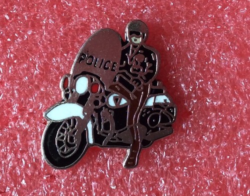 T20 pins police - police, bike