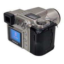 Olympus C-2100 Ultra Zoom