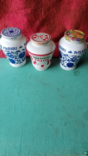 Tre barattoli vintage fabbri - tre, e