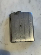 Porta sigarette in acciaio con accendino incorporato marca ronson anni 60