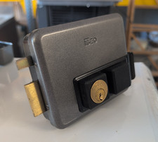 ElettroSerratura Iseo Con Tettuccio 5250 SX 20 Entrata 70 Vern 5 Seg. Luminoso