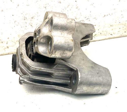 Ricambi usati supporto motore - ricambi, usati,