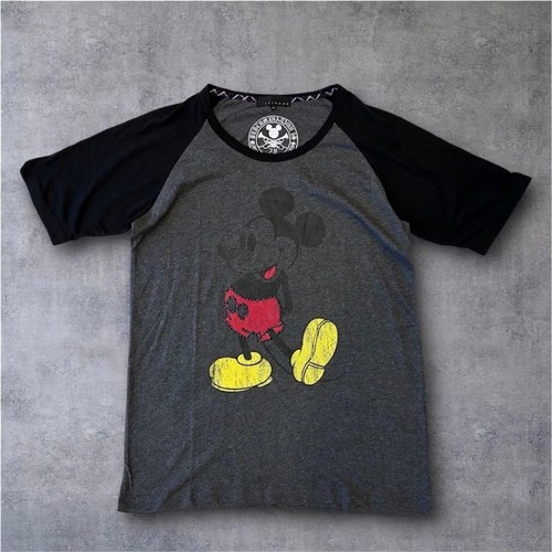 Vecchia maglietta raglan