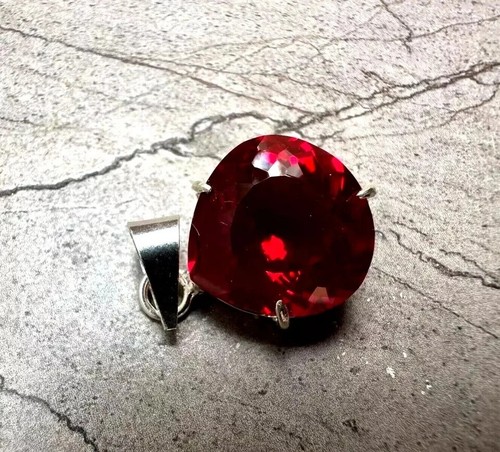 Naturale birmano rosso rubino - rosso,