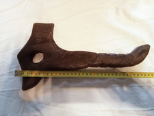  ascia rituale oggetto etnico materiale sconosciuto