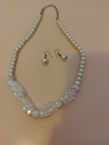 Collana con perle color