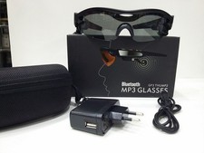 OCCHIALI DA SOLE CON CUFFIE