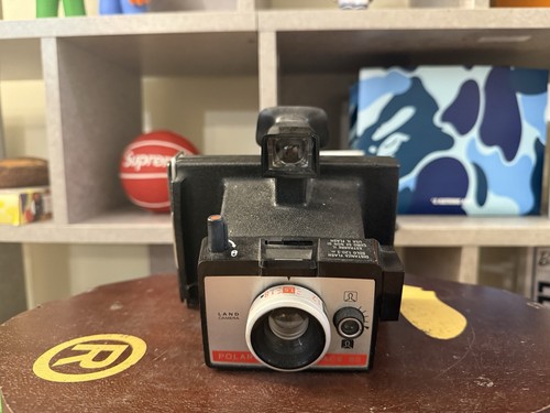 Polaroid land camera - camera, colorpack