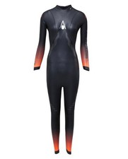 AquaSphere muta da donna