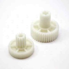 TRE SPADE 2 Ingranaggi 75mm 62mm Riduttore 0.2Hp-0.4Hp Tritacarne Passapomodoro