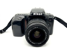 Nikon f50 sigma 70 mm - +,