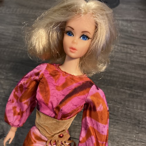 Barbie bambola capelli biondi