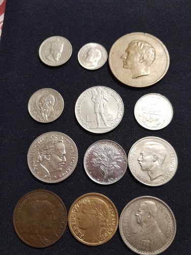 Lotto monete una medaglia - e,