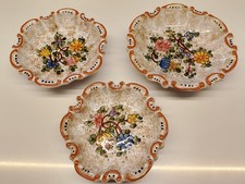 Ceramica di Gubbio n. 3 piatti decorativi, anni 1977 Cm. 16 / 18 / 20 integri