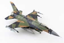 HA38003 1/72 F-16C Falcon BDU