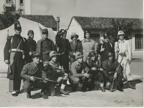 Uniformi storiche esercito - uniformi,