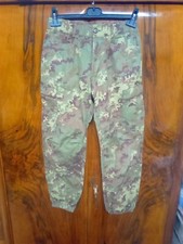 Pantalone mimetico vegetato 