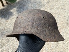 WW2 Elmetto tedesco originale M40 taglia 66 da campo di battaglia Kurland #179