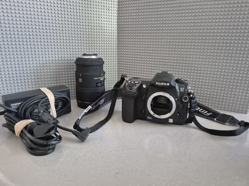 Fujifilm finepix pro - s5,