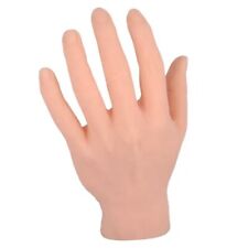 PRATICA TATUAGGIO E UNGHIE  MANO IN SILICONE