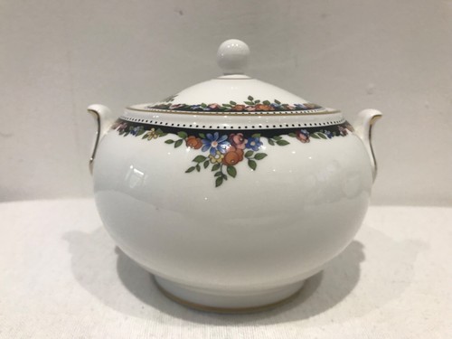 Wedgwood osborne squat lidded - wedgwood,