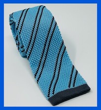 Cravatta artigianale con