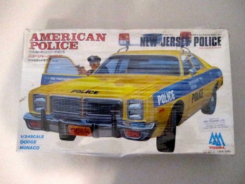 Yodel 1970 dodge police car - dodge,