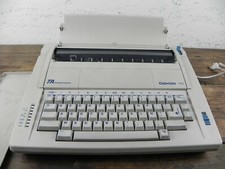 MACCHINA DA SCRIVERE Gabriele 110 TA Triumph Adler NON FUNZIONANTE Per Ricambi