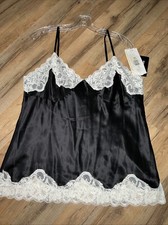 Cami Nygard Collection nera