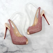Christian Louboutin decolte