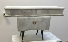 Mobiletto in legno bianco