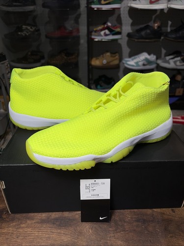 Taglia air jordan future - -,