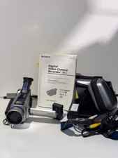 sony digital video camera DCR - TRV30E. Usata funzionante 2 batterie originali