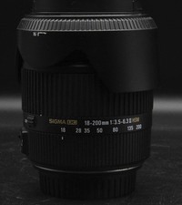 Sigma 18-200 mm DC OS 3.5-6.3 per Canon EF e EF-S
