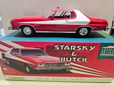 FORD GRAN TORINO 1976 STARSKY & HUTCH GREENLIGHT 1/18 RESINE PAS D'OUVRANTS