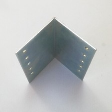 Piastra 90x90x3,5mm angolo da