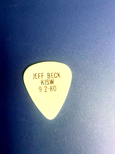 Plettro - (((jeff, )))