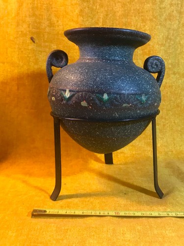 Vaso arrego con trespolo - con, per