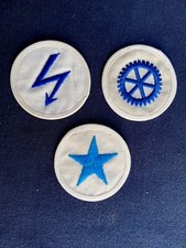 Tre Distintivi da Braccio