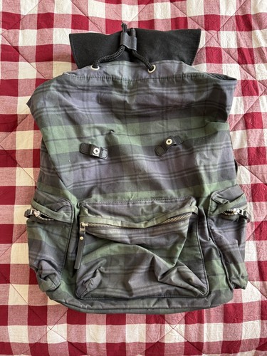 Grazioso zaino verde con