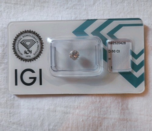 Diamante naturale 0 - 💎,