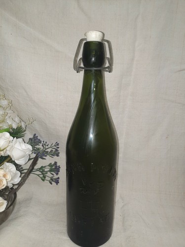 Vecchia bottiglia birra - vecchia,