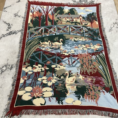 Goodwin weavers swan - weavers, pond