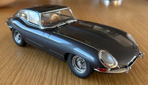 Scale kkdc180434 - 1/18, kk-scale