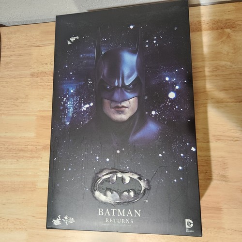 Hot toys batman returns - hot,