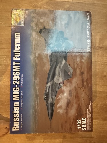 Mig smt 32 trumpeter - mig,