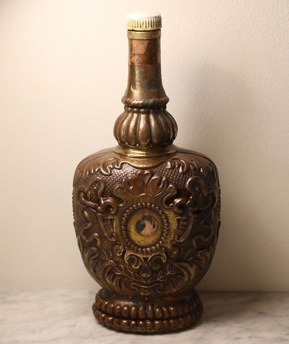 Bottiglia vintage brandy stock - bottiglia,