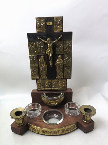 Antico altare domestico